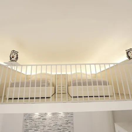 Luxury * Κατάνια